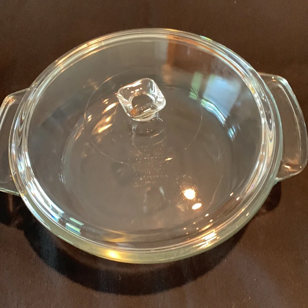 Anchor Hocking Casserole Dish, 2 quart